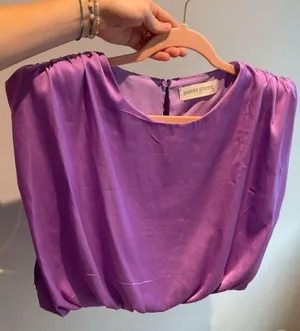 The Pants Store Purple top with shoulder pads thumbnail 1