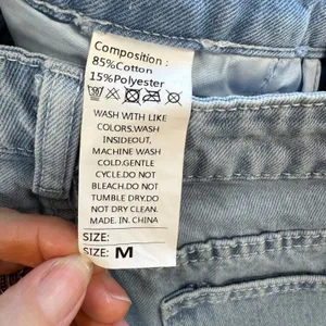 Distressed High Rise Denim Shorts M Raw Hem Light Wash Jean Cutoff Casual Boho‎ thumbnail 3