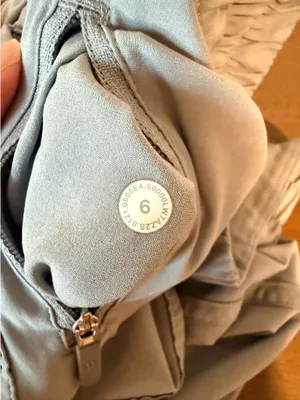 Lululemon Tracker Shorts V 4" thumbnail 4