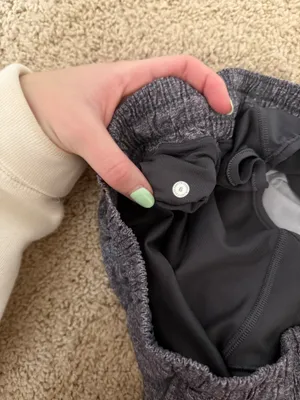 Lululemon Hotty Hot Shorts 4" thumbnail 4
