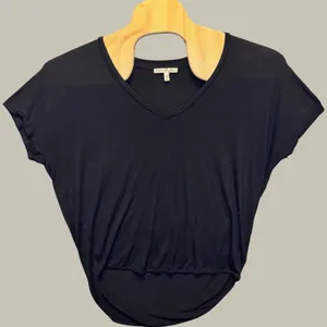 2217 | Express One Eleven High Low V-Neck Dolman Tee Black Women Large thumbnail 1