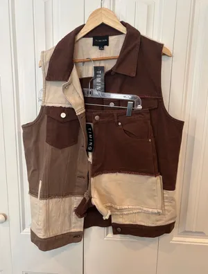 Timing Brown‎ And Tan Patchwork Denim Vest And Shorts Size Medium thumbnail 1