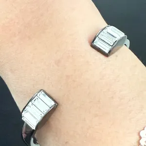 LIA SOPHIA Kiam Family Gunmetal Tone Rhinestones Crystal Cuff Bracelet 27g. thumbnail 3