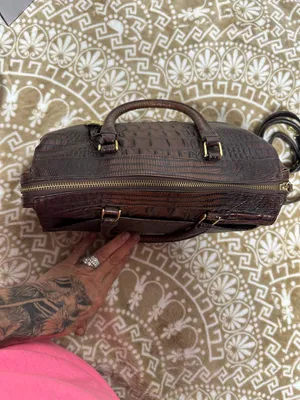 Brahmin Pecan Melbourne Crocodile Embossed Leather Bag with detachable Strap thumbnail 8