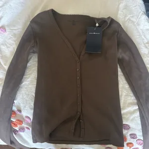 Brandy Melville Top thumbnail 1