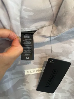 Alphalete Light Gray Camouflage Cropped Hoodie thumbnail 5