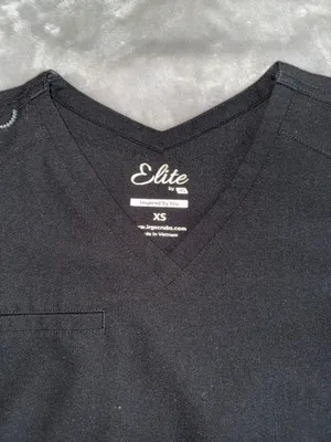 Elite by IRG scrub top Black Size XS thumbnail 2