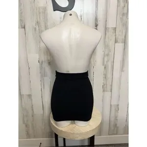 Elodie black mini skirt size small thumbnail 4