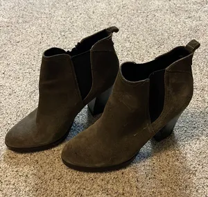 Boots thumbnail 1