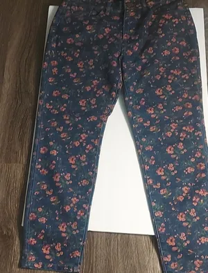 BDG Floral Grazer High Rise Jean 30 NEW Classic Preppy Fairycore Prints Bohemian thumbnail 1