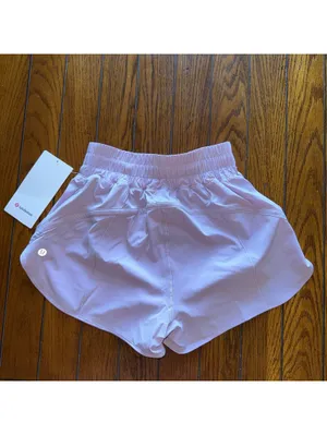 Lululemon Track That Short High Rise 3” Lilac Play Size 4 NWT thumbnail 2