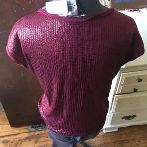 Tommy Bahamas NWT Casey Sequin Bordeaux blouse thumbnail 3