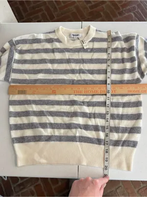 NWT Madewell Cashmere Crewneck Sweater in Ivory & Heather Grey Stripe size xxs thumbnail 8