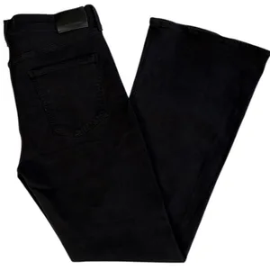 EUC 7 For All Mankind Isola Flare Jeans Black Size 32 thumbnail 3