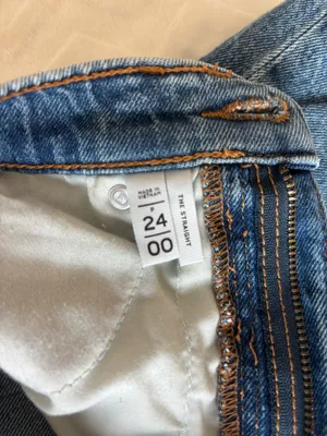 Loft Straight Leg Jeans thumbnail 3