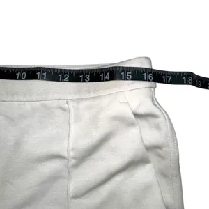 Lululemon Softstream Pintuck Mid-Rise Pant LARGE in Bone thumbnail 6
