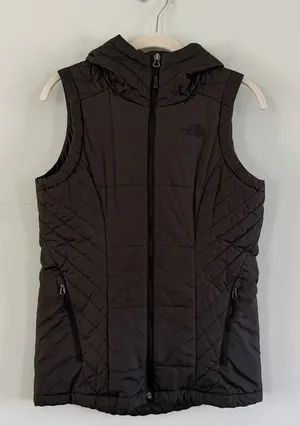 The North Face Jordannha Vest‎ Black Hooded Insulated Quilted Puffer thumbnail 1