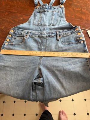 Universal thread women’s denium overalls size 14 thumbnail 8