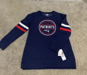National Football League Team Apparel New England Patriots Sweater thumbnail 1