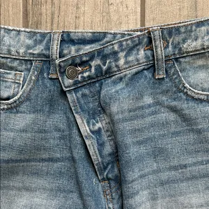 Vervet Flying Monkey Denim Jeans in Blue thumbnail 3