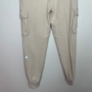 ALO Yoga High Rise Cargo Sweat Pant Cuffed Jogger 7/8 Size XS Womens thumbnail 6