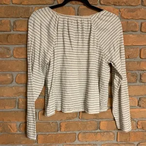 American Eagle Womens Ivory Gray Striped Smocked Crochet Lace Top Medium‎ thumbnail 2