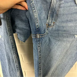 Abercrombie + Fitch Curve Love Ankle Straight Ultra High Rise Jeans Size 27/4 thumbnail 7