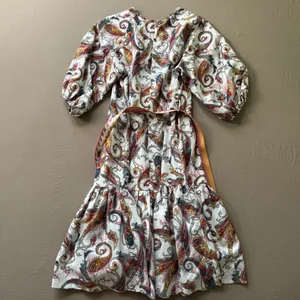Yakira Bella Puff Sleeve Paisley Print Midi Dress thumbnail 2