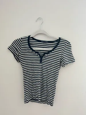 Brandy Melville Top thumbnail 1