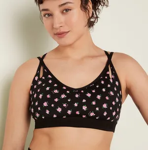 PINK - Victoria's Secret New ULTIMATE STRAPPY BACK LIGHTLY LINED SPORTS BRA thumbnail 2