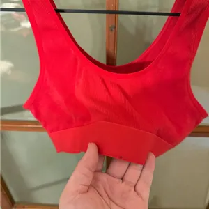 Auden Women’s Red Ribbed Sports Bra Medium Lougewear thumbnail 3