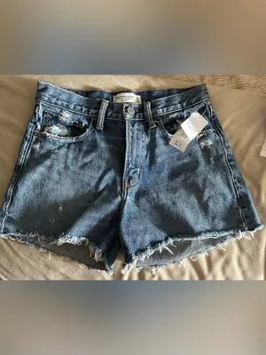 Abercrombie & Fitch The Boyfriend Short - Mid Rise NWT thumbnail 2