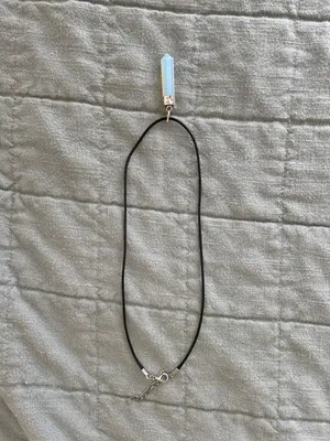 Clear Quartz Point Necklace Silver thumbnail 2