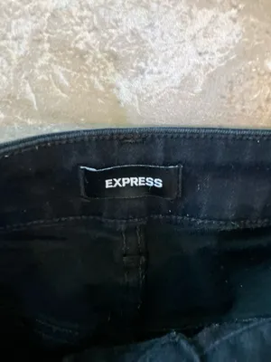 Express High Rise Flare Jeans in Black - 8 thumbnail 4