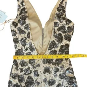 NWT Designer Jovani Sz.00 Mini Dress Sequin Leopard Print Nude Illusion Low Back thumbnail 6