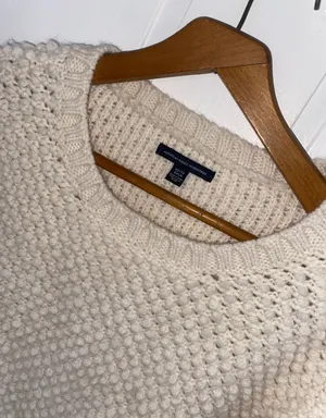 American Eagle White Sweater thumbnail 4