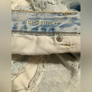American Eagle Baggy Mom Short Distressed Denim Shorts thumbnail 8