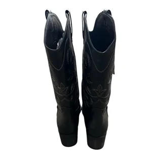 IUV Women’s Size 10 Black Leather Cowboy Cowgirl Boots Embroidered Pointy Toe thumbnail 4