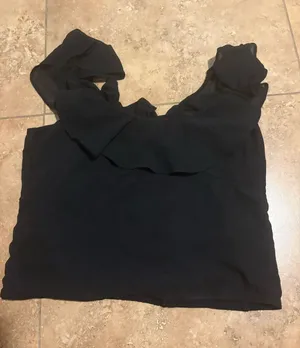 Abercrombie & Fitch Black Ruffle-Trim Tank thumbnail 1