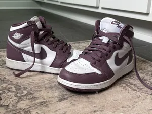 Nike Jordan Air Jordan 1 Retro High OG 'Mauve thumbnail 1