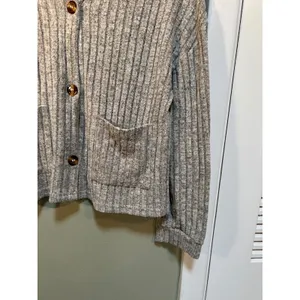 Women's Sz Medium Button Front Cardigan Heather Gray Oatmeal Ribbed Soft Pockets thumbnail 5