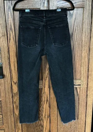 Everlane | The Way High Jean in Black with Raw Hem | womens 26 thumbnail 13