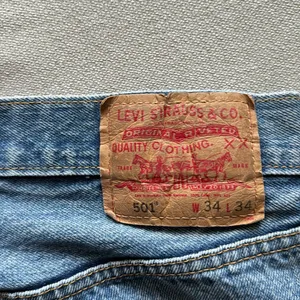 Levi’s 501 shorts thumbnail 3