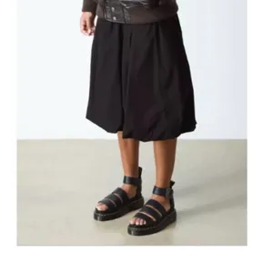 Dr. Martens Clarissa II 8 Lug Soled Chunky Leather Platform Sandals in Black thumbnail 5