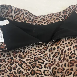 Zara High Waist Leopard Print Shorts thumbnail 5