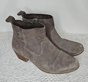 Vionic Joy Vera water resistant suede gray grey taupe ankle boots booties sz 8.5 thumbnail 1