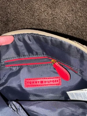 Tommy Hilfiger Purse thumbnail 3