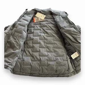 Mountain Hardwear Down Jacket Stretchdown 700-Fill OL9951-004 Women's Size‎ S thumbnail 4