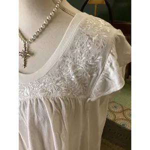 POL White Embroidered Babydoll Top Flutter Sleeve Keyhole‎ Back MFT770 Small thumbnail 2