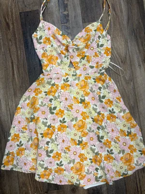 Dress Yellow thumbnail 1